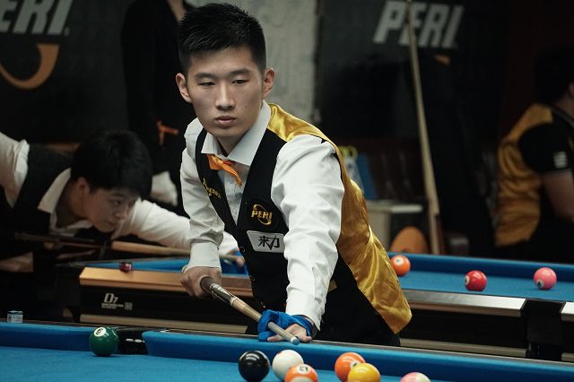 他如同一台 他如同一台