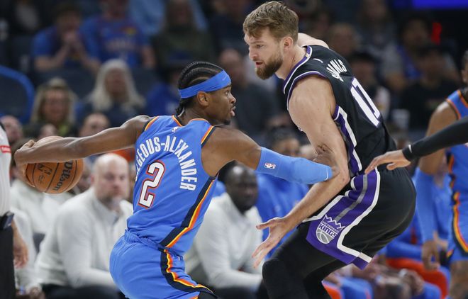 卢卡本月依 卢卡本月依