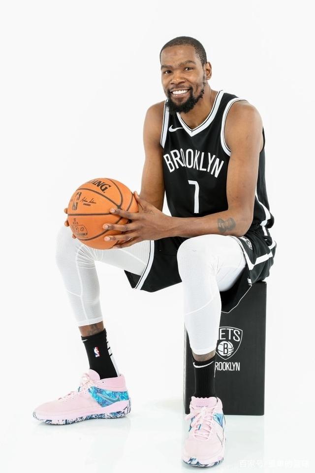 经验丰富的 经验丰富的