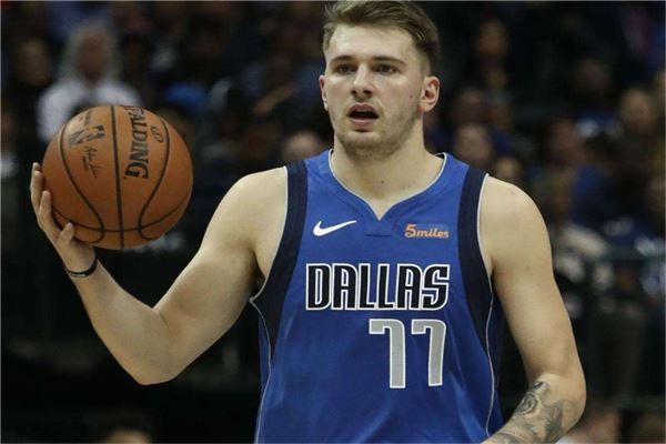 的巴西中卫 的巴西中卫